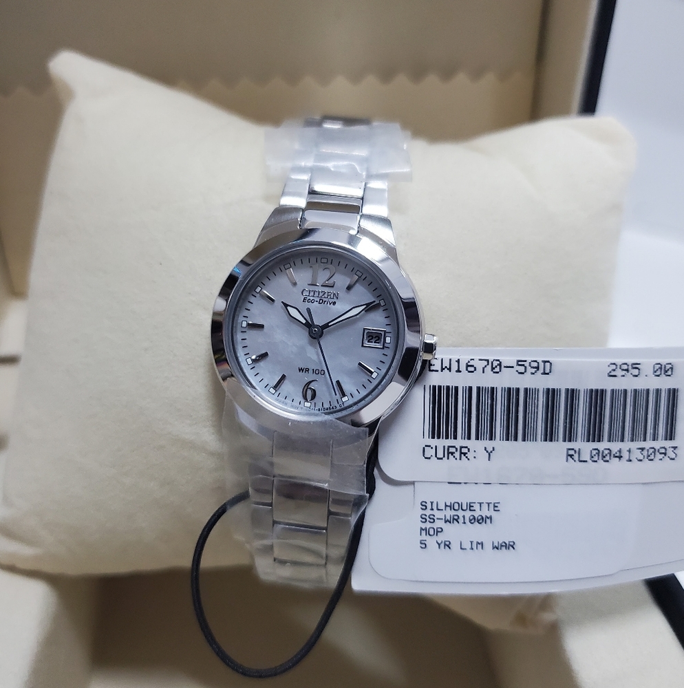 CITIZENSilhouette Eco-Drive Mother of Pearl Dial Ladies WatchItem No. EW1670-59D
